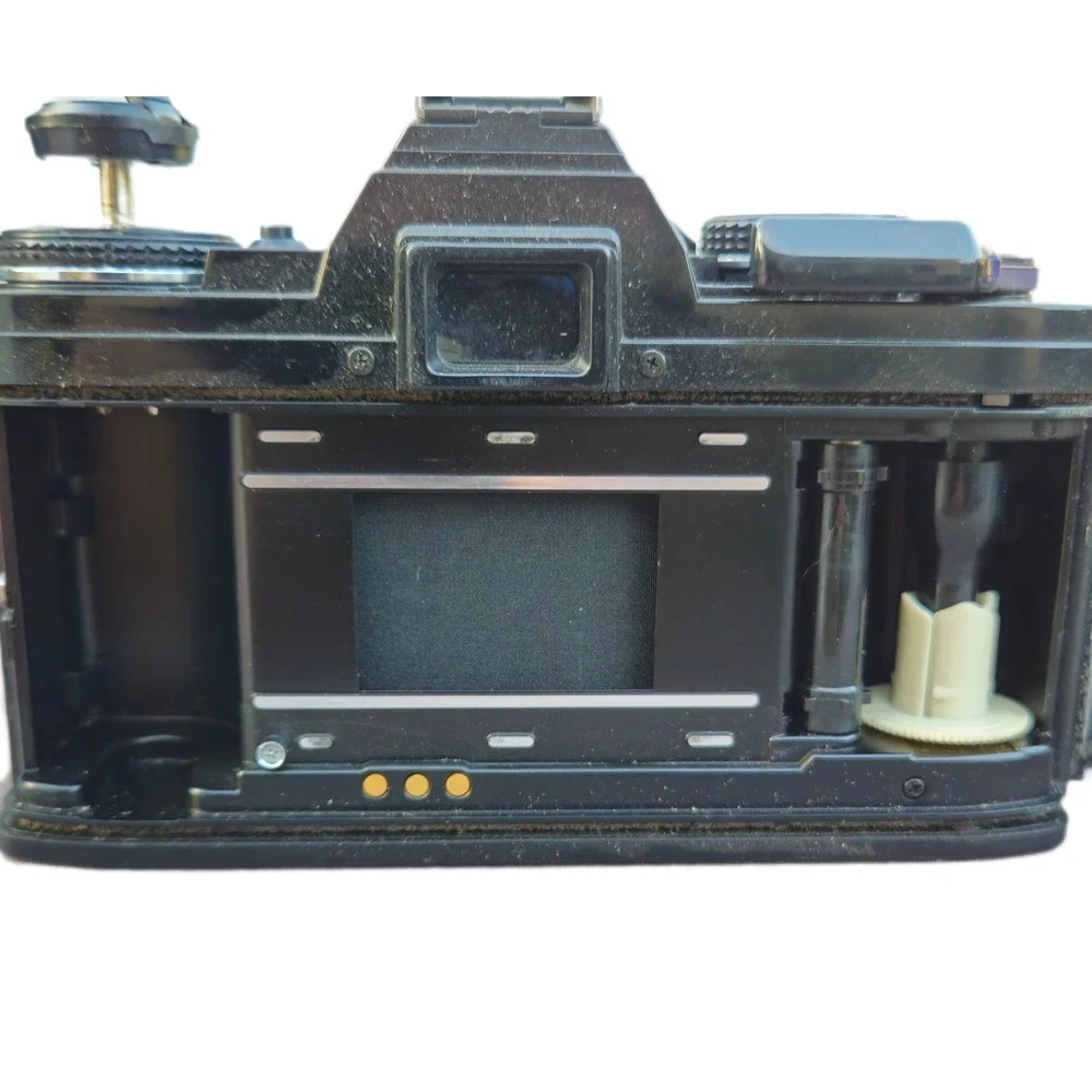 Minolta X-700 35mm SLR Film‎ Camera Black MD 50mm f2 Lens Vintage MPS Bundle
